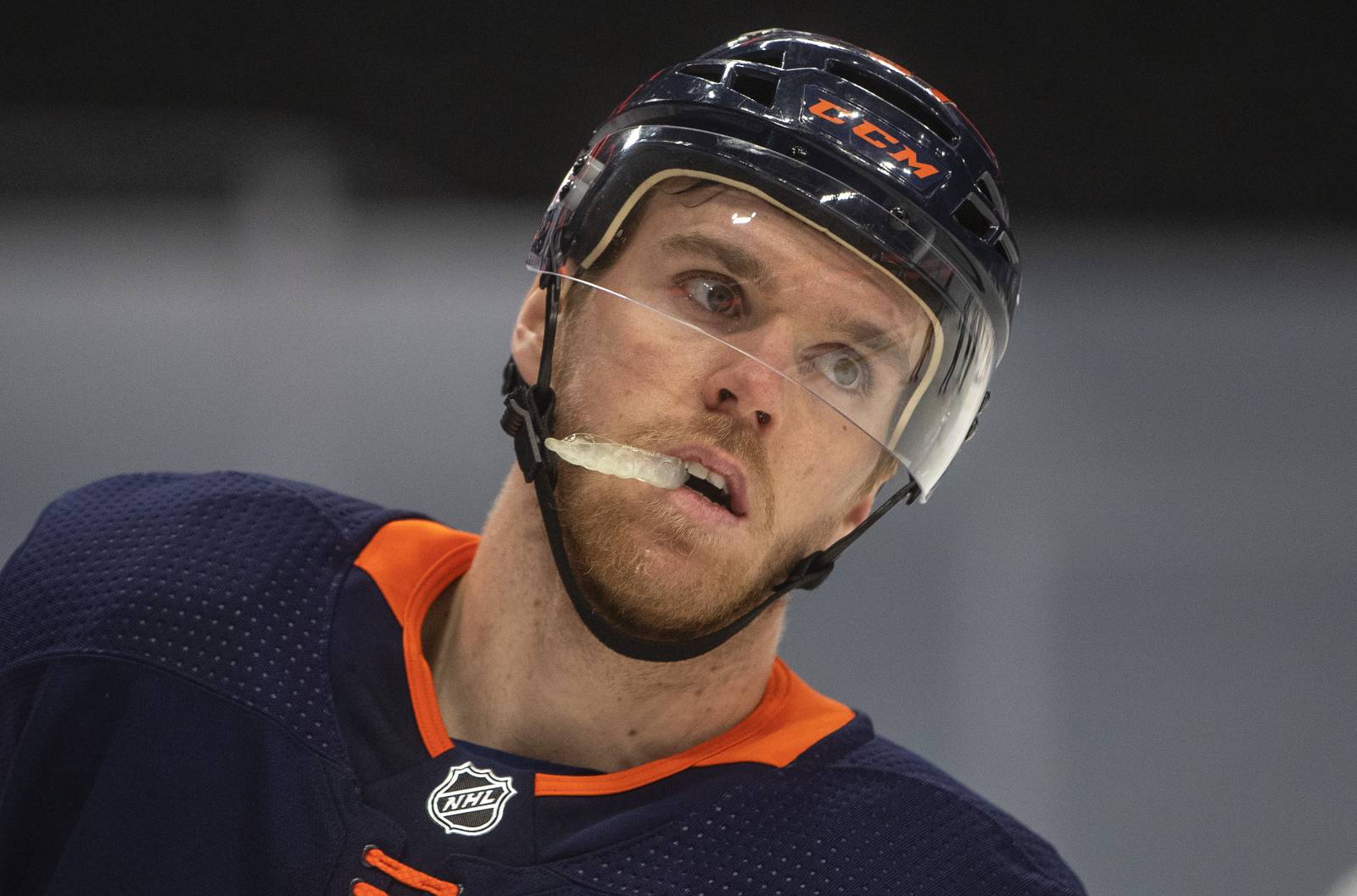 Макдэвид выиграл награду «Конн Смайт Трофи»